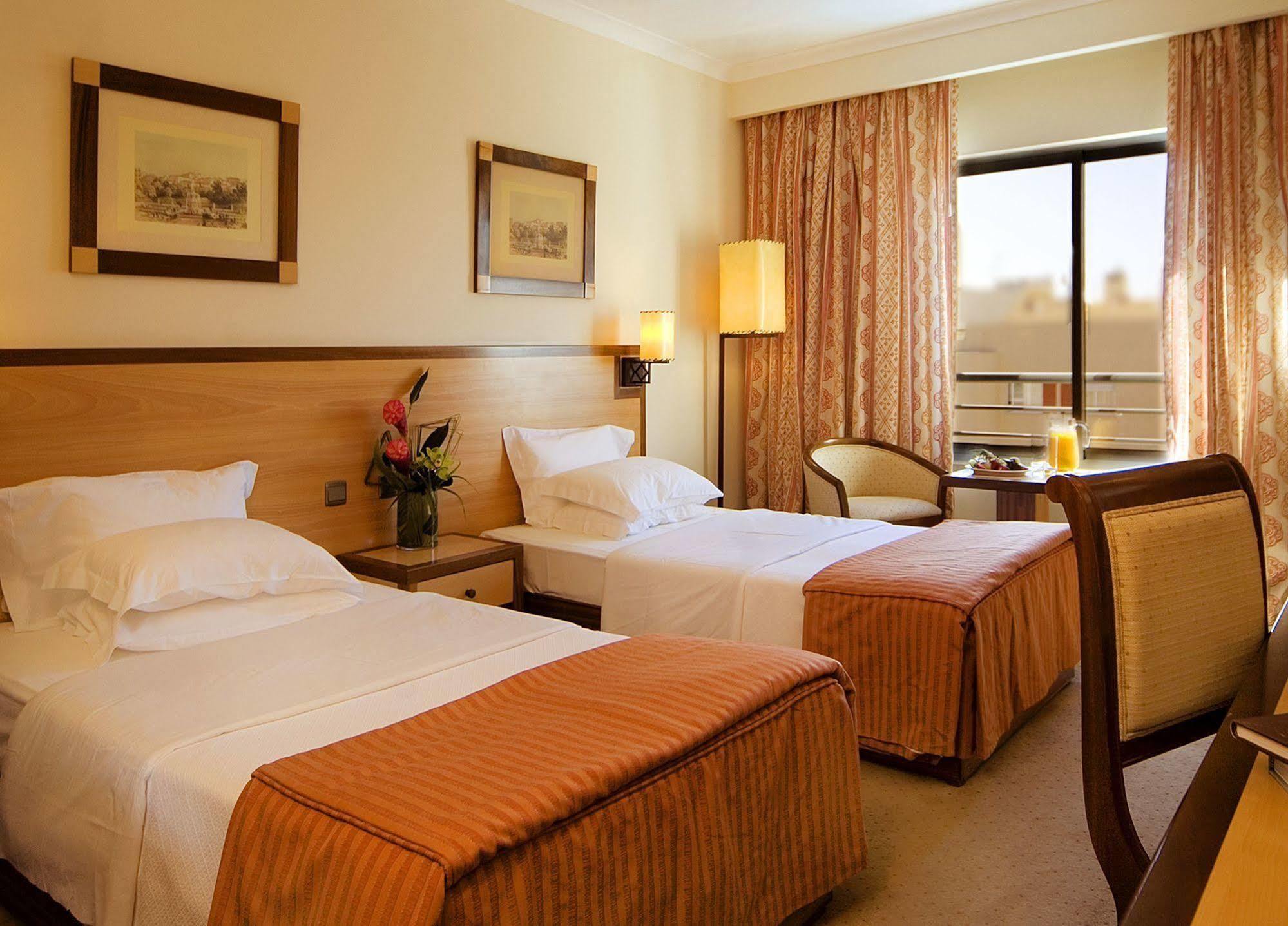 Hotel Real Oeiras Paco de Arcos Ngoại thất bức ảnh